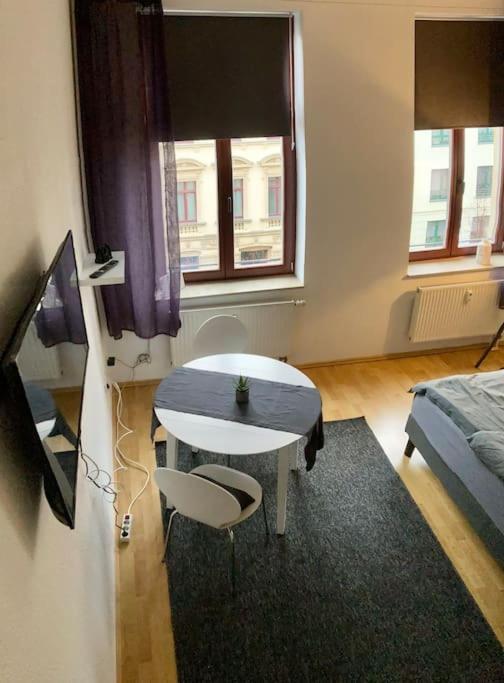 Cozy Studio-Apartment - Suedplatz Leipzig Ngoại thất bức ảnh